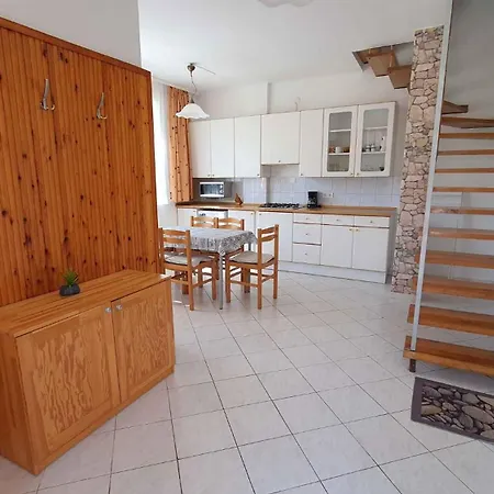 Apartment With A - C In Siofok-balaton 19625 *